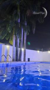 Bazén v ubytování Lujoso apartamento en el norte nebo v jeho okolí