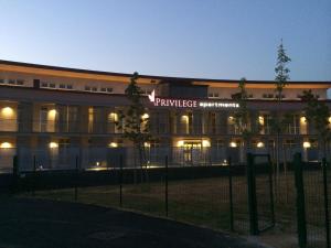 公寓式飯店所在的建築