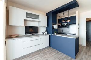 Küche/Küchenzeile in der Unterkunft Vue Bassin - Accès plage