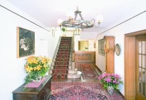 Foto dalla galleria di Hotel Kinnen a Berdorf