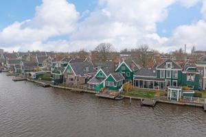 Fotografie z fotogalerie ubytování Pakhuys bij de Zaanse Schans v destinaci Zaandijk