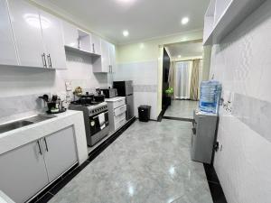 Fotografie z fotogalerie ubytování Naka Tranquil Suite with Ample Secure Parking v destinaci Nakuru