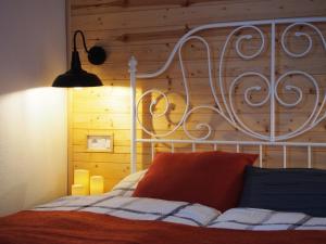 Postel nebo postele na pokoji v ubytování Penzion V peřině