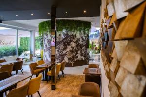 منطقة جلوس في Hotel Crystal Light