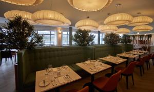 Veitingastaður eða matsölustaður á Waterford Marina Hotel