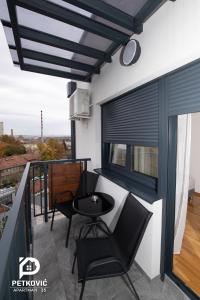 Balkón nebo terasa v ubytování Petković apartmani 35