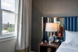 Hotel Gettysburg客房内的一张或多张床位