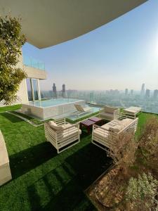 Galeriebild der Unterkunft Sky Residence with Private Pool in Dubai