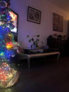Gallery image of THE ONE WITH THE PEACEFUL VIBES in London