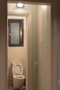 ห้องน้ำของ Lampetos Houses Molyvos