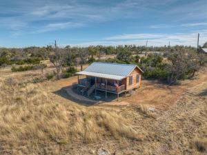 A bird's-eye view of RockyRidge Cabin-Hill Country Views-20 min to Fred