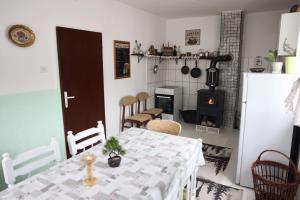 Galeriebild der Unterkunft Holiday Home a little paradise in Pale + 43 Fotos