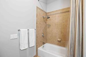 Gallery image of Modern La Quinta Condo Old Town, Pool, Golf in La Quinta