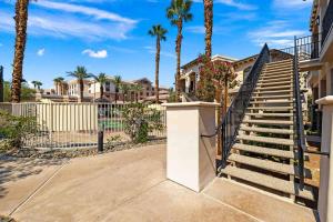 Gallery image of Modern La Quinta Condo Old Town, Pool, Golf in La Quinta +18 photos
