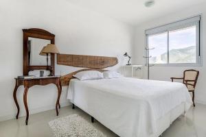 ภาพในคลังภาพของ Duplex vista para o mar na praia dos Açores ในฟลอเรียนอโปลิส