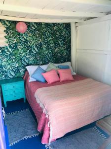 Ένα ή περισσότερα κρεβάτια σε δωμάτιο στο Hostel Albatros +28 φωτογραφίες