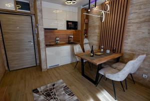 Cucina o angolo cottura di Green Hill Isidorovic Divcibare