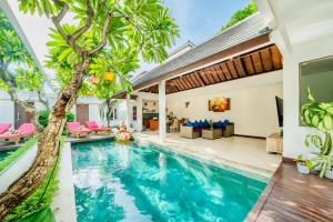 an image of a swimming pool in a villa at Villa Olli with Private Pool in the Heart of Seminyak - Free WI-FI and Netflix in Seminyak