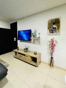 Fotografie z fotogalerie ubytování Apartamento Privado Vacacional a 5m del Aeropuerto, 20 minutos del Parque del Cafe y Centro de Armenia con 4 Piscinas, 3 Jacuzzi, Sauna By Molca Xperiences 3H v destinaci Armenia