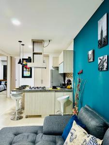 Fotografie z fotogalerie ubytování Apartamento Privado Vacacional a 5m del Aeropuerto, 20 minutos del Parque del Cafe y Centro de Armenia con 4 Piscinas, 3 Jacuzzi, Sauna By Molca Xperiences 3H v destinaci Armenia