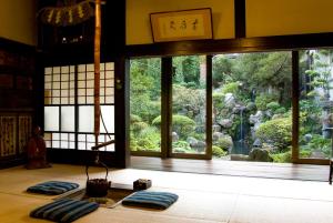 Koshi no yado Takashimaya外面的花园