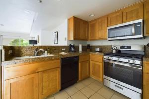 Fotografie z fotogalerie ubytování San Jose 3br w pool ac nr trails light rail SFO-1572 v destinaci Campbell
