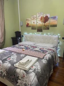 A bed or beds in a room at Casa Di Marzio