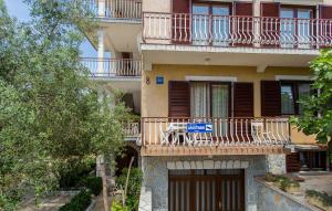 Balkón nebo terasa v ubytování Apartments Vrban