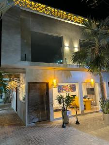O edifício em que o hotel se localiza