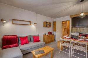 Posezení v ubytování Ski In-Out - Heart of Val Thorens Great 6 Guests, WiFi 20