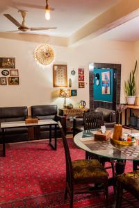 Ruang duduk di Duroyo hotel
