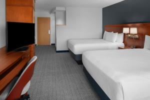 Katil atau katil-katil dalam bilik di Courtyard by Marriott Phoenix West/Avondale