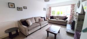 Galeriebild der Unterkunft Willow Cottage Northallerton, 1 bedroom, cosy stopover in Thornton-le-Beans