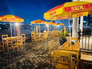 Restoran ili drugo mesto za obedovanje u objektu Rwandeka