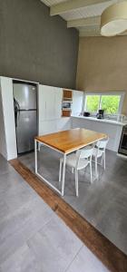 Kuchyň nebo kuchyňský kout v ubytování Casa con increíble vista