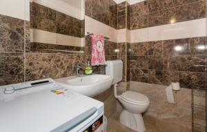 Bagno di Villa Brkic with large private pool and playground