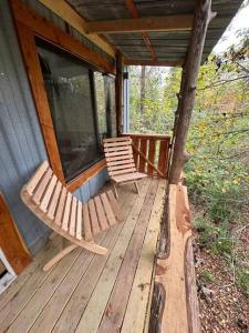 Treehouse at Berry-patch外面的花园