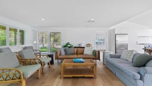 Et opholdsområde på 60 Yamba Street Hawks Nest + 5 billeder