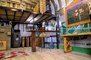 Φωτογραφία από το άλμπουμ του Hermosa Nests Industrial loft σε Playa Hermosa