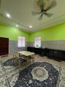 صورة لـ HOMESTAY Teratak Besut (HA) في Kampung Raja