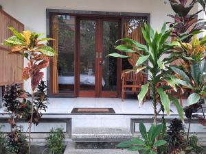 Zahrada ubytování Guest House Sudara