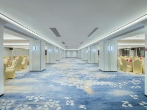 Istumisnurk majutusasutuses Four Points by Sheraton Yangjiang City Center