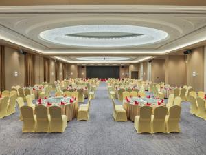 Ärikülastajate ala ja/või konverentsiruum majutusasutuses Four Points by Sheraton Yangjiang City Center