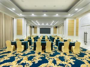 Ärikülastajate ala ja/või konverentsiruum majutusasutuses Four Points by Sheraton Yangjiang City Center