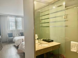 Kép Tianshui Times Hotel Zhangjiagang szállásáról Csangcsiakangban a galériában Még 37 kép
