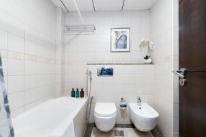 Koupelna v ubytování Ultimate Stay 1 BR Marina Views Best Location in the Heart of Marina Perfect Vacation Near Marina Beach JBR