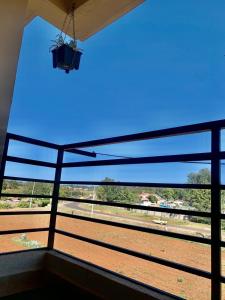 Balkón nebo terasa v ubytování Rorot 1 bedroom Kapsoya with free wifi and great views!