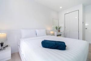 Postel nebo postele na pokoji v ubytování Brand New Patong Apartment 1-Bedroom + 20 fotografií