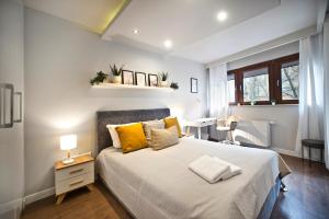 Posteľ alebo postele v izbe v ubytovaní OXYGEN WRONIA - Browary Warszawskie - P&O Serviced Apartments + 37 fotografií