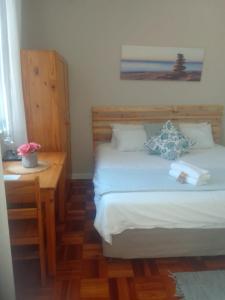 Postel nebo postele na pokoji v ubytování Luyindalo Accomodation at Granten Heights